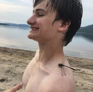 Meet your Posher, Jason